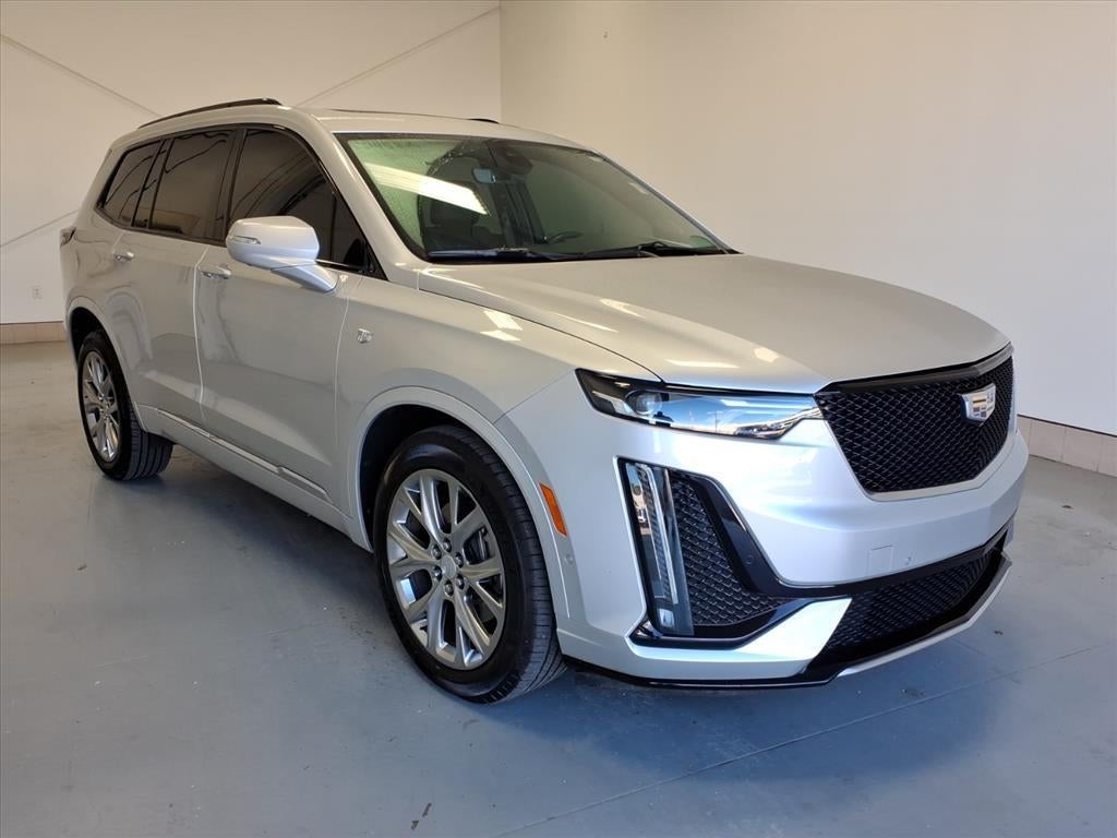 2020 Cadillac XT6 Sport in Silver — front three-quarter view
