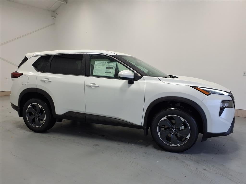 2026 Nissan Rogue — side profile view